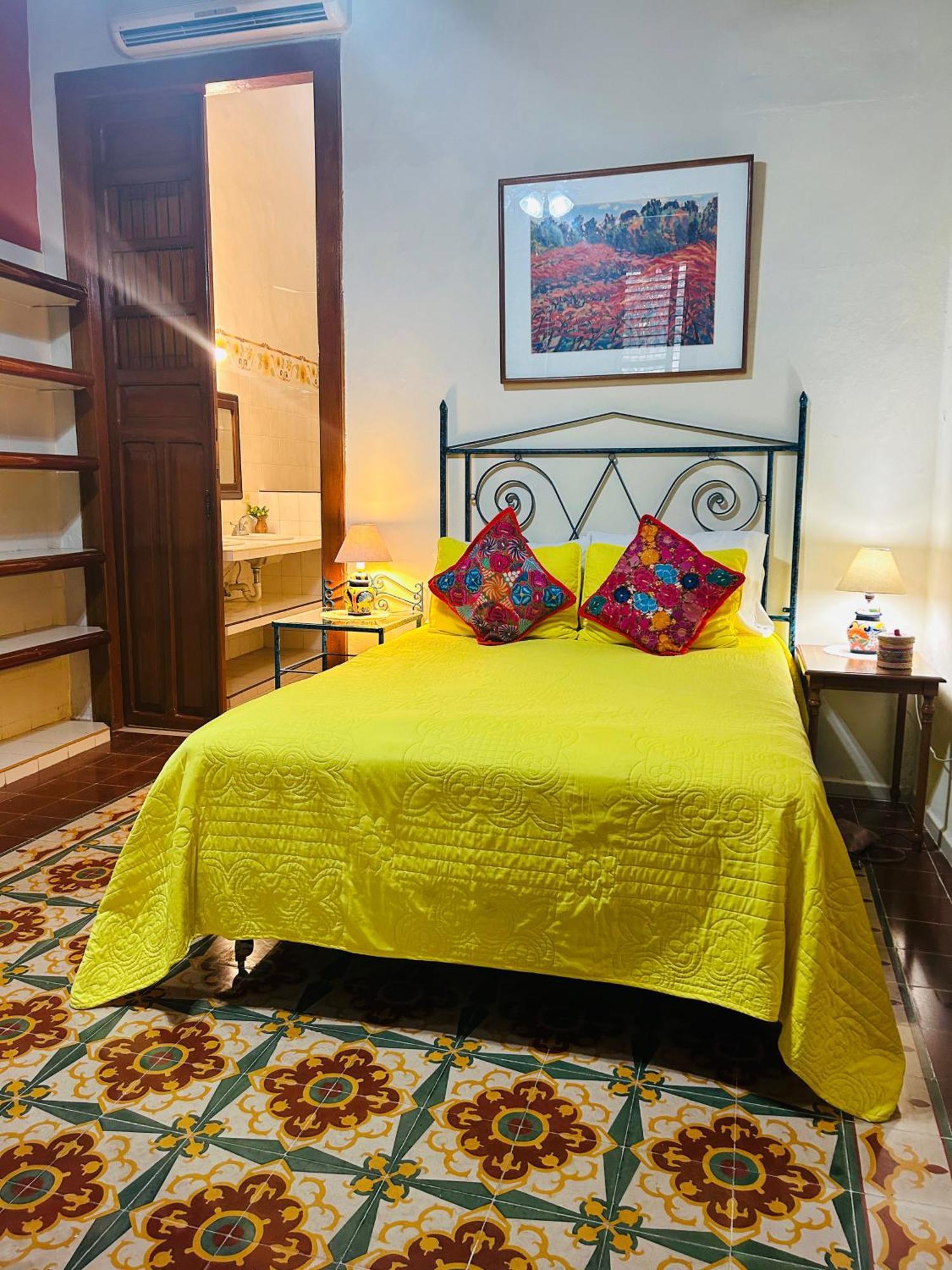 Casa Tres Colibries Bed and breakfast Mérida