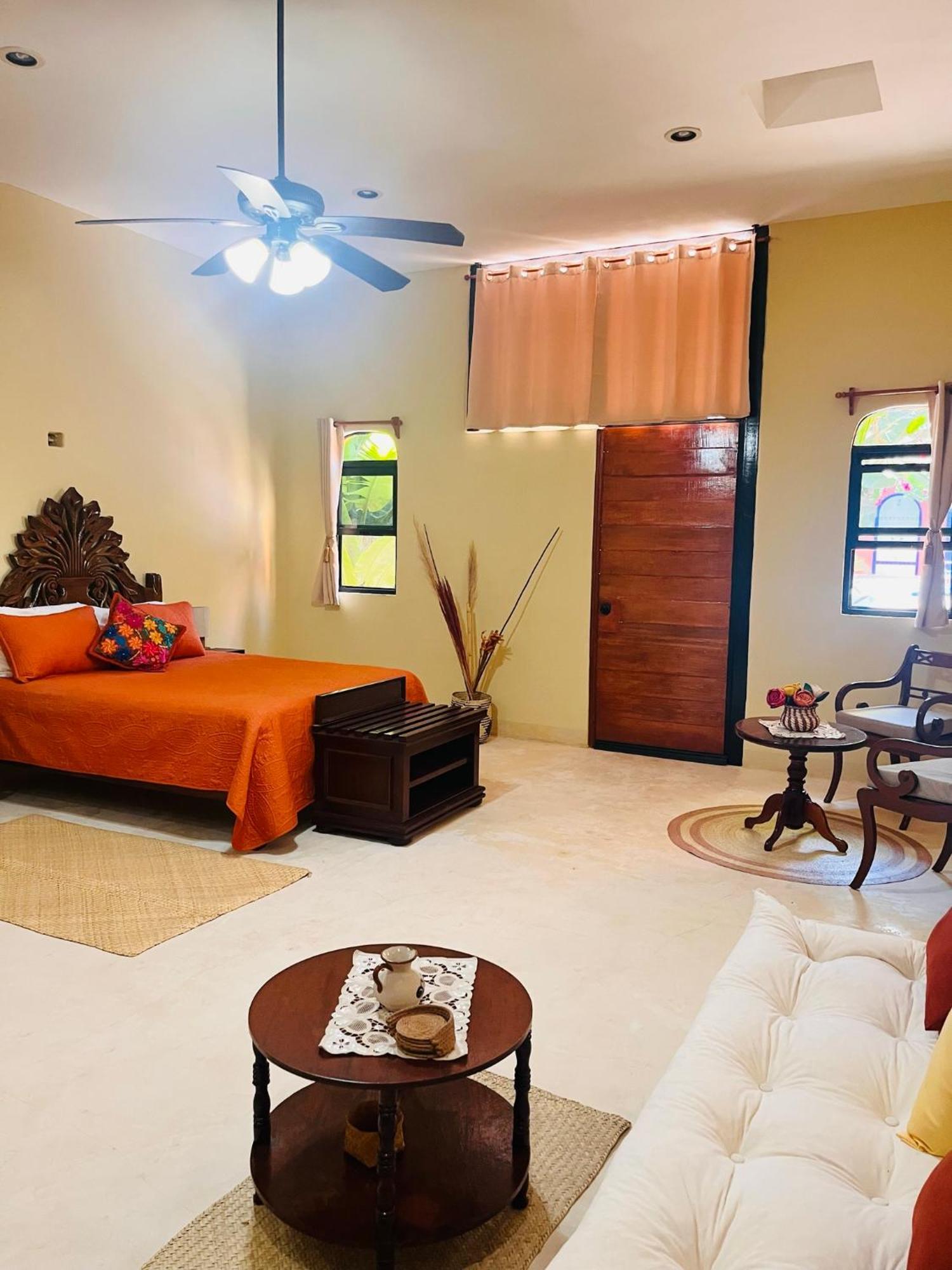 Casa Tres Colibries Bed and breakfast *